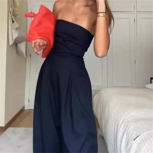 SILVIA- Mono Strapless Elegante