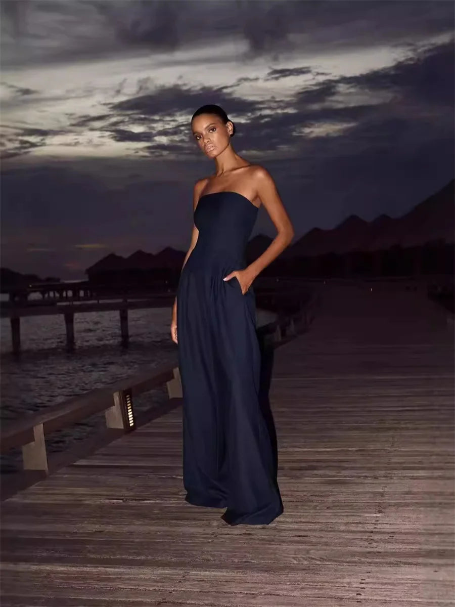 SILVIA- Mono Strapless Elegante