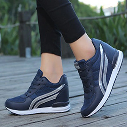 Zapatillas con cuña para mujer